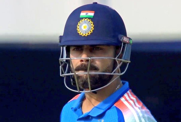 GemsOfCrickets's tweet image. Total six of Kohli in 2025 - 02* (Today) 💀