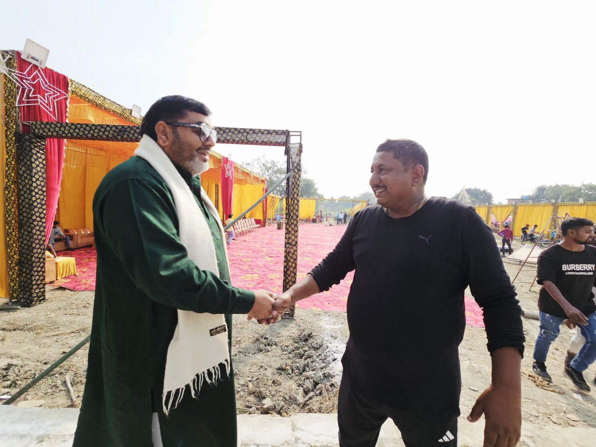 AltafAnsari356's tweet image. मऊ नगर पालिका के अन्तर्गत मिश्रौली सलाहाबाद मांगलिक कार्यक्रम में!
@samajwadiparty @yadavakhilesh