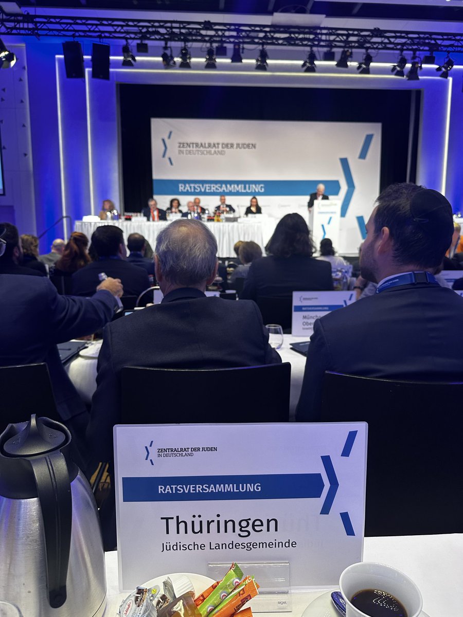 Ratsversammlung des Zentralrats der Juden in Deutschland in Frankfurt am Main mit vielen Freunden aus allen jüdischen Gemeinden in Deutschland und einer spannenden Tagesordnung. <a href="/ZentralratJuden/">Zentralrat der Juden in Deutschland</a>