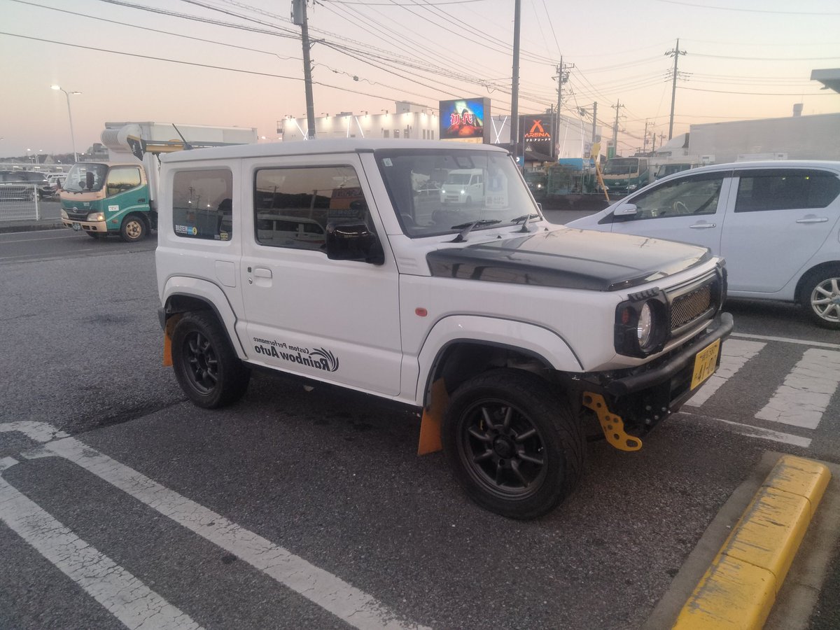 yoireiwa4100's tweet photo. タイヤをRAYSからWatanabeへ履き替え!!
ついでにフロントパッド交換もして
きましたとさ。
#RainbowAuto https://t.co/I0ow0opery