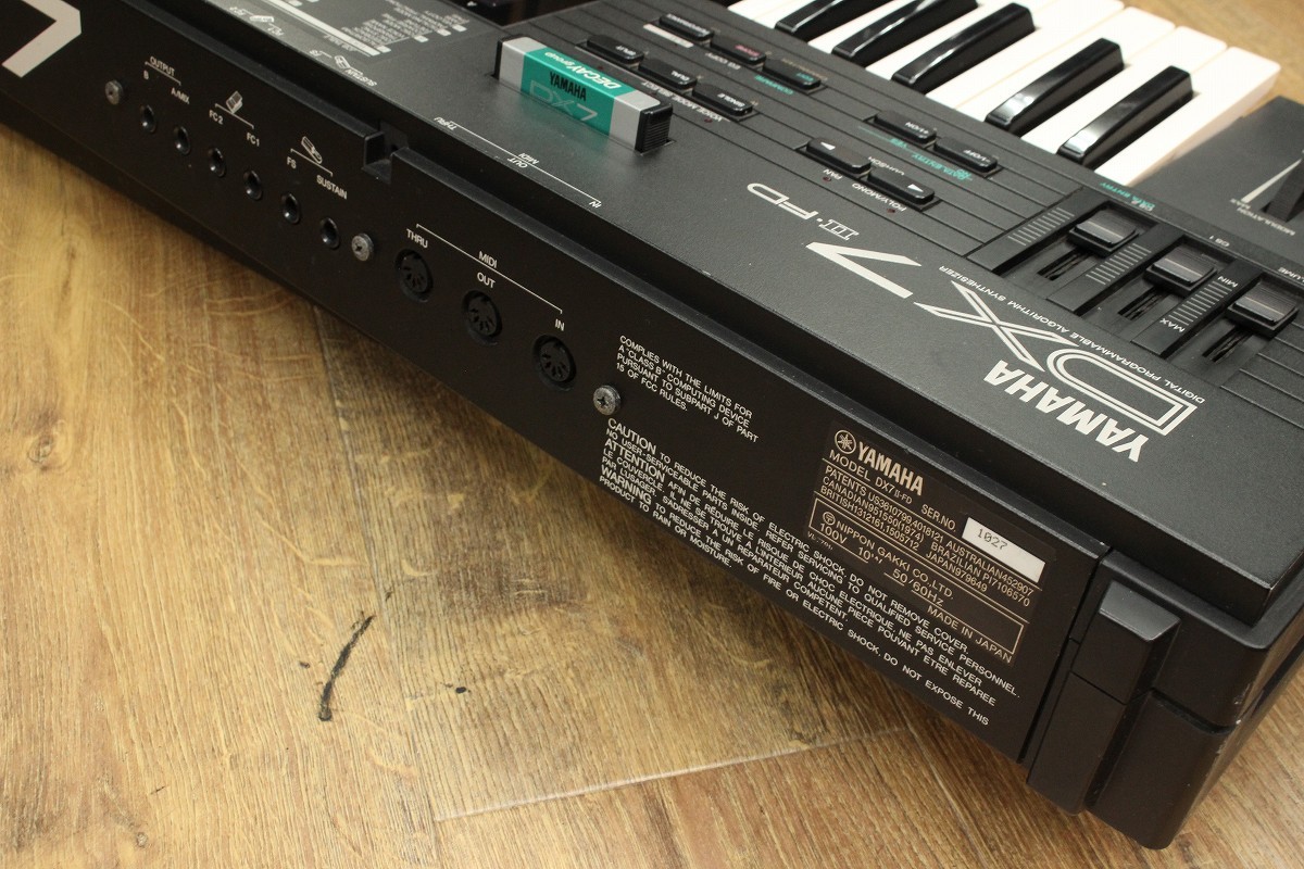 YAMAHA / DX7II-FDが中古で入荷！ YAMAHAシンセの名器！！言わずと知れ
