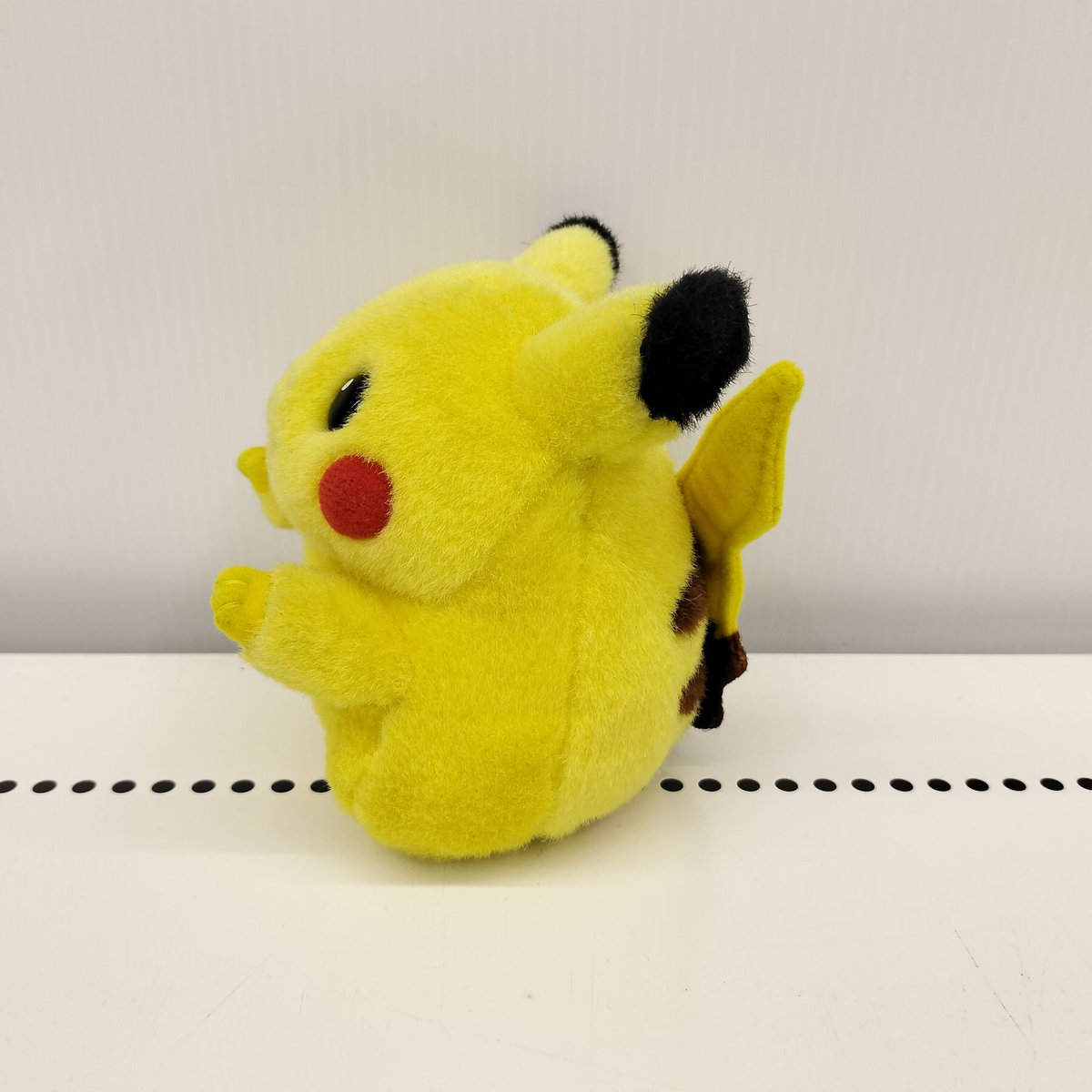 ✨激レア商品入荷✨ 初代ピカチュウぬいぐるみ入荷いたしました！ 初代