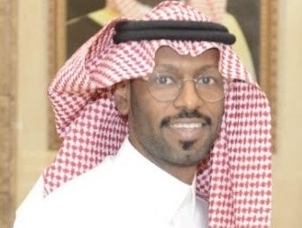 amlak_news's tweet photo. #مقالات
سؤال عند الشروع في #شراء_العقار
هل يبدأ الاختيار بـ السعر؟ أم الموقع؟ أم التصميم؟ أم الخدمات؟

م. محمد الدوسري يضع الإجابة ويكتب:
ماذا تخبرنا مشاهد #سيتي_سكيب؟ حين تلتقي رؤية التطوير بالوعي المجتمعي 
https://t.co/HzqIpRq55A
#مقالات_عقارية
#عقار 
@m7md__sd https://t.co/EP1TvVkJmW