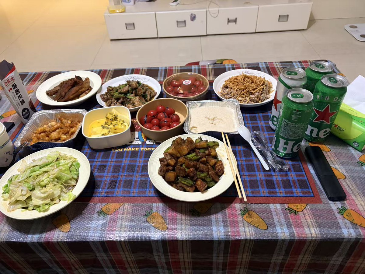 来朋友家做客咯