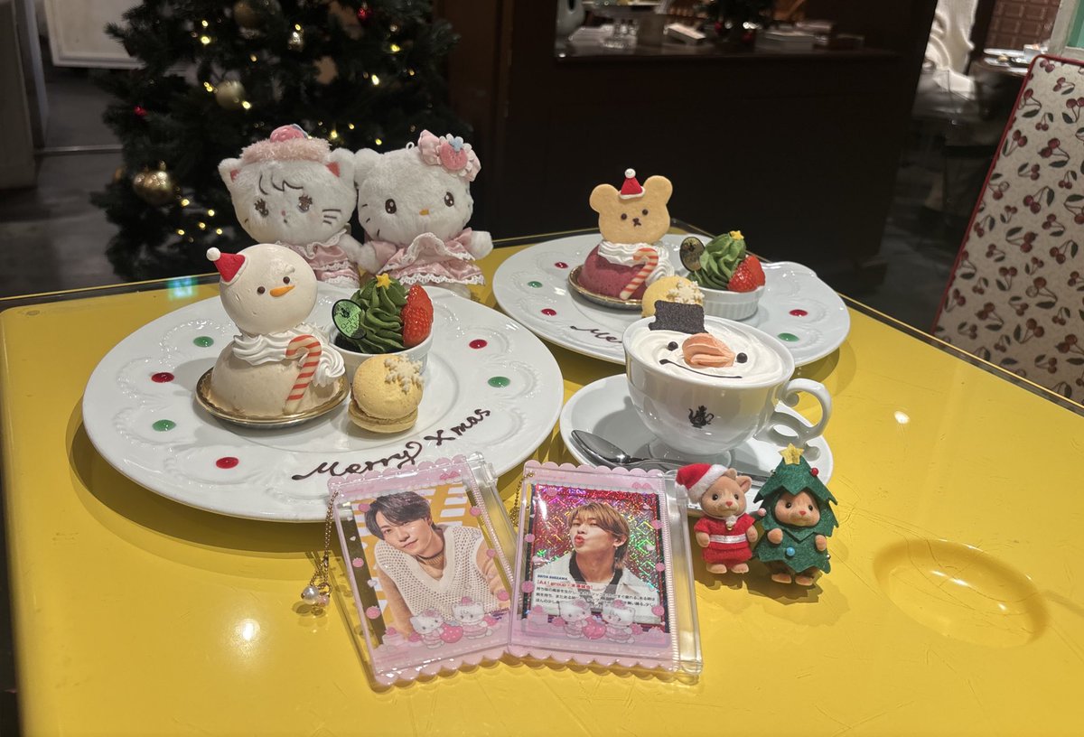 hlt_1226's tweet photo. 🎄✨✨ https://t.co/9OBNThdL8g