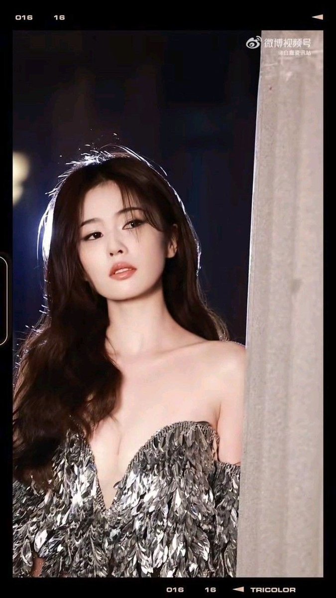 IrTeume's tweet photo. @Allcbizmelons Really looking forward to Bai Lu making the ceremony exciting and fun with her presence ❤️ https://t.co/2ytvYBqanm