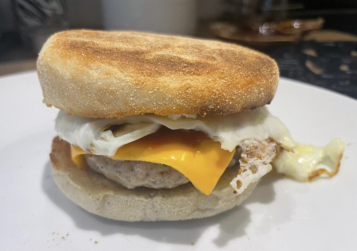 Morning fight fans. Have a great Sunday everyone 🫡