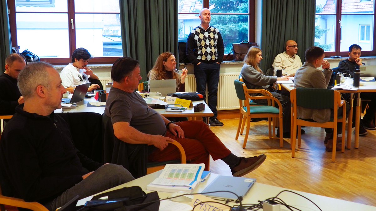 MaríaAmparoTORTOSA-GARRIGOS (@maamparotortosa) on Twitter photo 