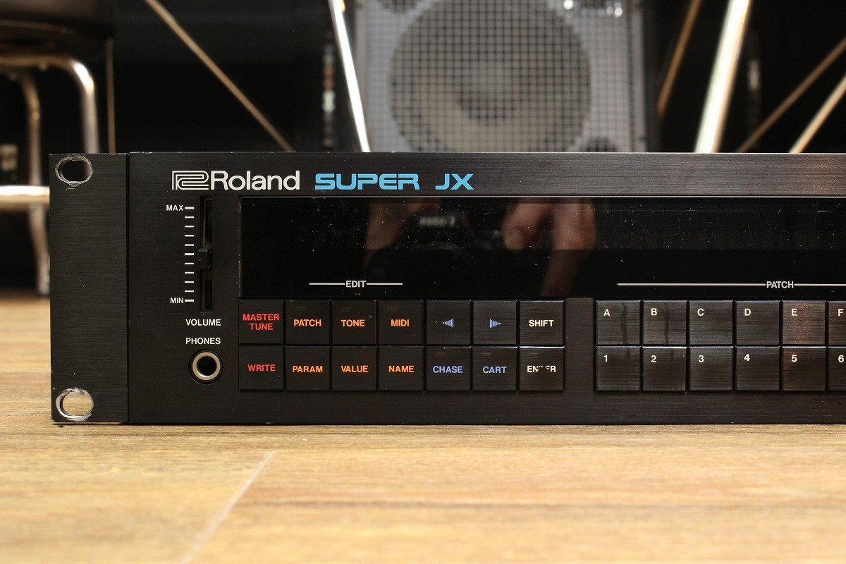 ROLAND / MKS-70 SUPER JXが中古で入荷！ 「MKS-70」は、名機「JX-10