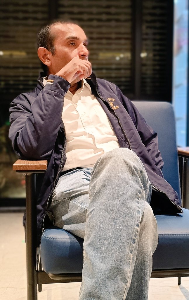 Believe me he is the last legend.

.....यह आख़िरी लीजेंड हैं। 
जो बेखौफ हो सच बोल देते हैं और जो बात इनके मुंह में होती है ठीक वही बात जुबां पर होती है इनके।
.......ठीक ऐसा कोई दूसरा न होगा।
<a href="/AnilYadavmedia1/">ANIL</a>