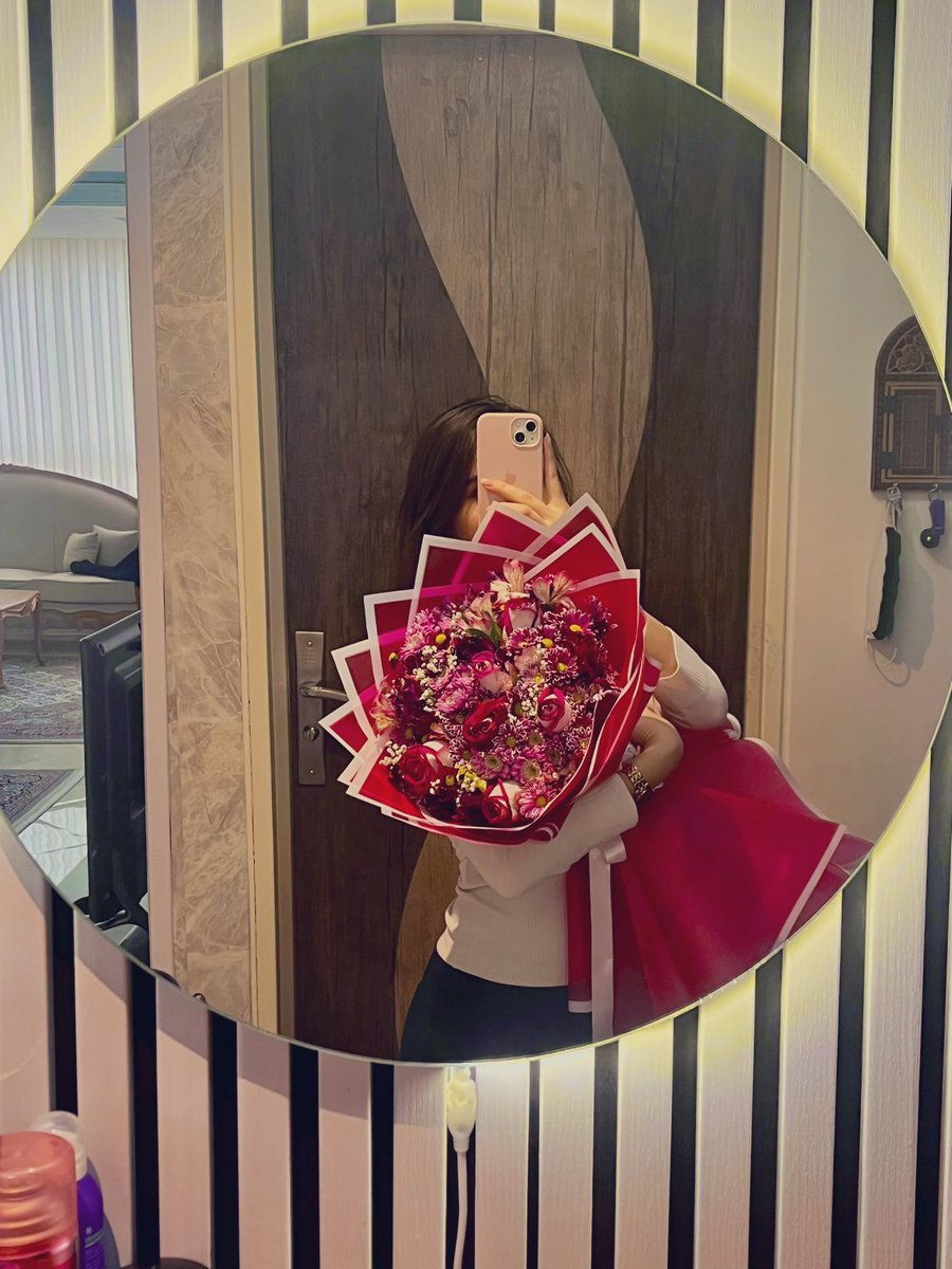 نیمچه معمار🏗️ tweet media