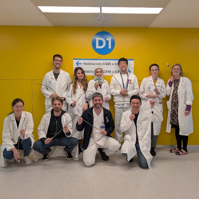 vallhebron's tweet photo. 👏 El Programa ECMO de #VallHebron ha estat seleccionat per European Society of Intensive Care Medicine per acollir un ECMO 'Fellowship' dins del seu programa formatiu en suport vital extracorpori, en col·laboració amb @ELSOOrg.

Felicitats per la feina equip! 💙 https://t.co/12grI7sxLP