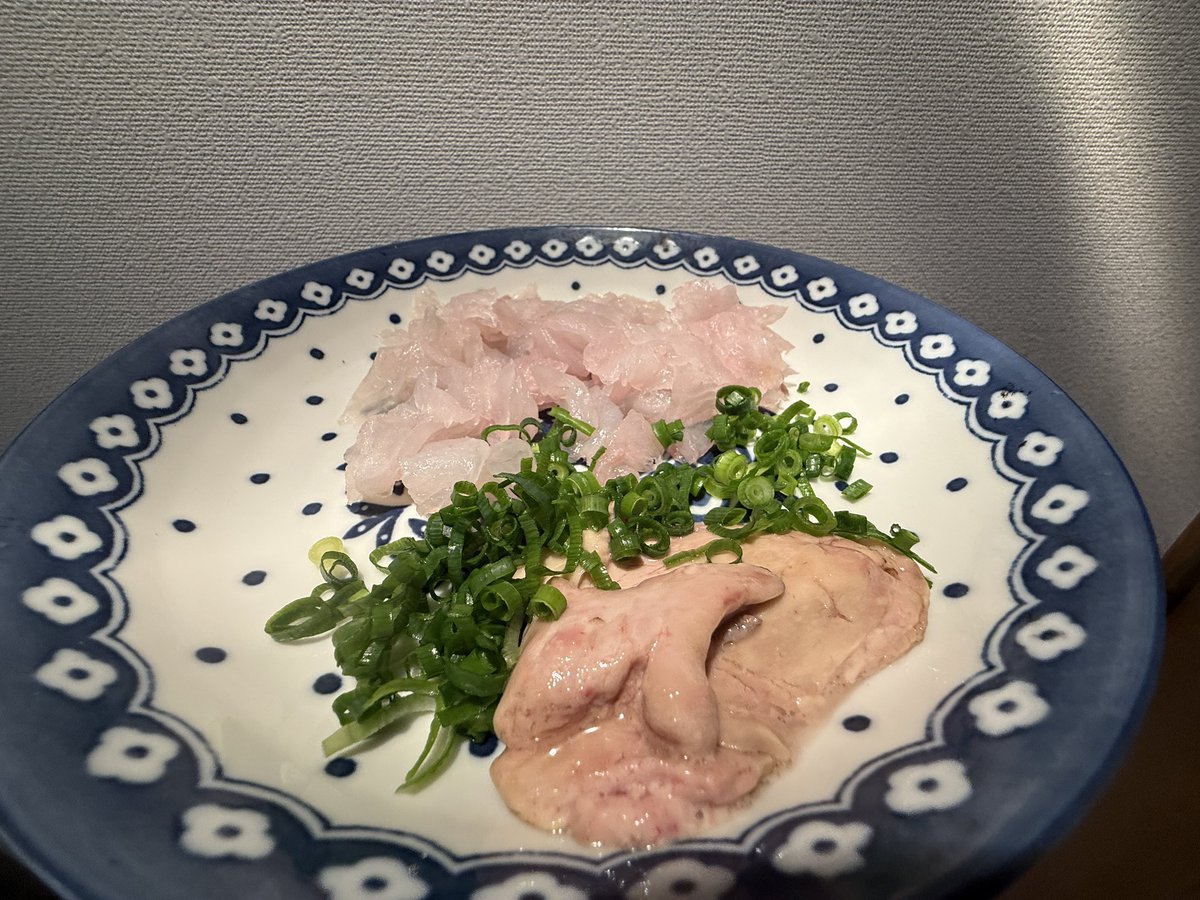 zd22m's tweet image. 美味いな、、、これより美味い食い物なんてあるのか？