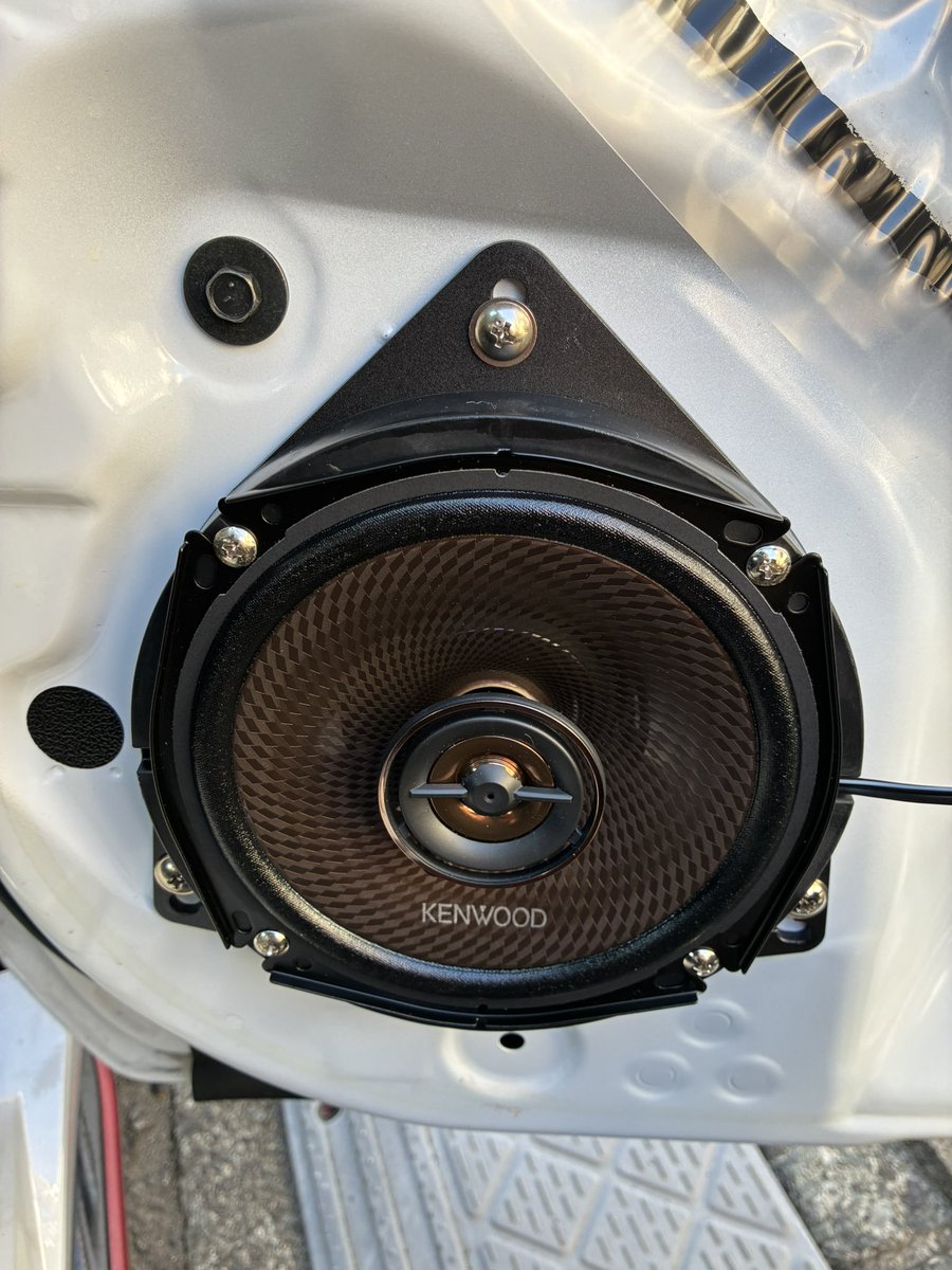 KENWOOD AEROMORPHIC スピーカー 純正SPから交換後、約2年で高音域が出なくなった安物の某国製