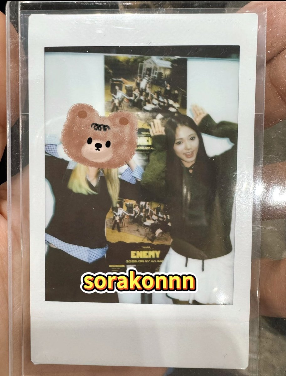 flywithtzuyu's tweet image. CUTE🥹💙
#TWICE #TZUYU #ENEMY 
cr: @ sorakonnn
🔗xhslink.com/o/8wV9r9Intz6