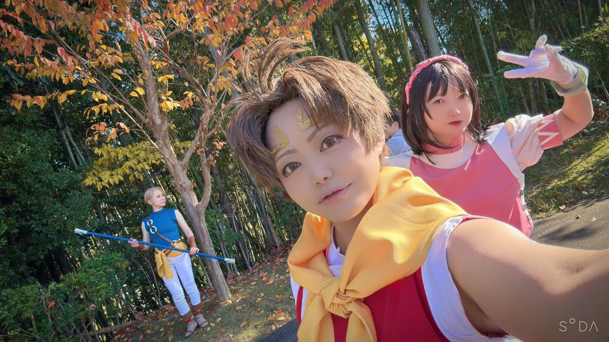 撮影中、ご飯しか上げてなかったのでwww

キャロ組3人での合わせでした⭐️
日差しが熱いぐらいで、全然寒くなかった！

#COSJOY