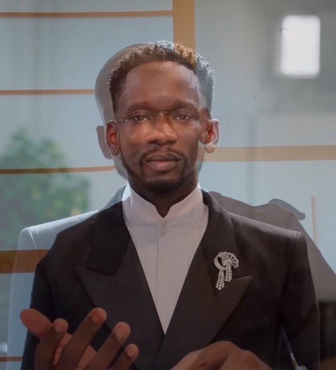 meetsegun's tweet image. “Baby i just lost my paying CL”