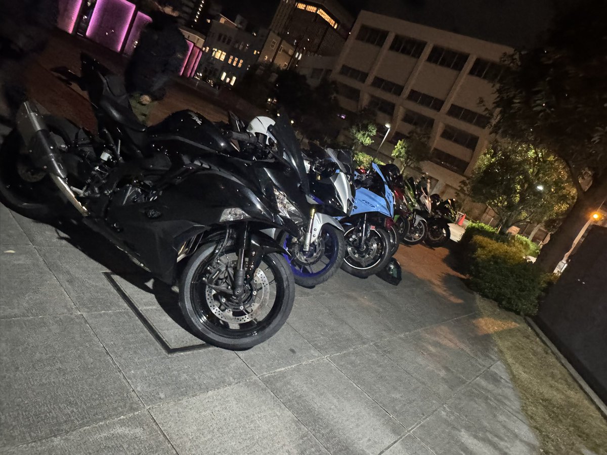 ほに♡ 初めて走った女子ライダーに可愛いって言われて困惑したし