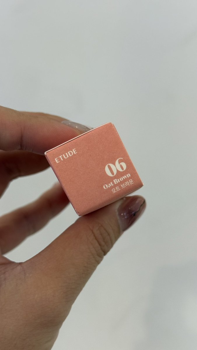 안 사면 0원이지만. 3만원이상 4천원 쿠폰 쓰러 나왓어요.