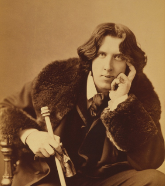 Patricia_diazv's tweet photo. Hoy se cumplen 125 años de la muerte de Oscar Wilde. Autor brillante e ingenioso, nos dejó grandes obras como "El retrato de Dorian Gray" o "La importancia de llamarse Ernesto". ¿Cuál es tu favorita?

«Vivir es la cosa más rara del mundo. La mayoría de la gente solo existe». https://t.co/hOeQrRkAVw