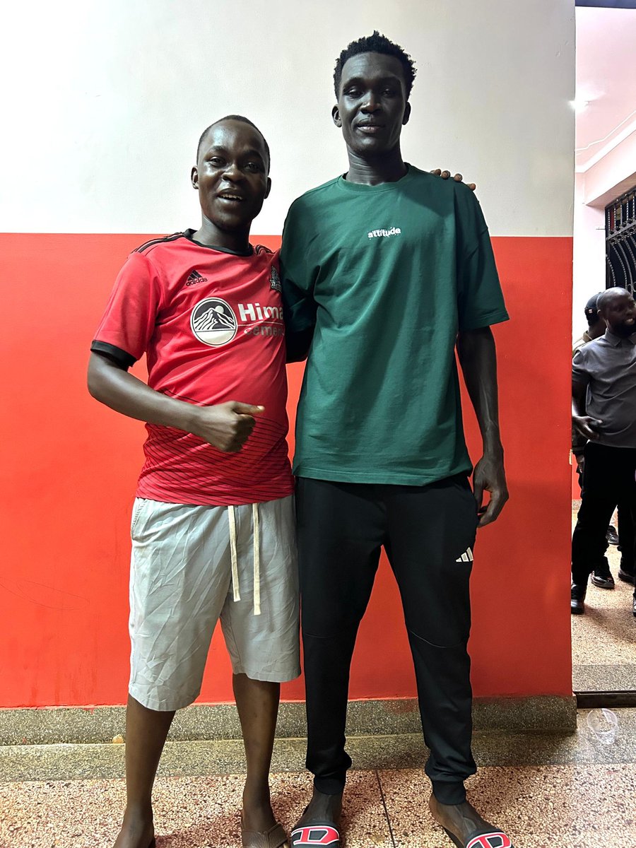 It was a pleasure meeting my brothers from other mothers 🤝 Guys are down to earth!
May God bless you guys 🙏 
Vipers SC ♥️ 
<a href="/YunusSentamu12/">𝐘𝐮𝐧𝐮𝐬 𝐉𝐮𝐧𝐢𝐨𝐫 𝐒𝐞𝐧𝐭𝐚𝐦𝐮🇺🇬</a> <a href="/miltonkarisa29/">Karisa Milton 🇺🇬</a> <a href="/rommy_roger/">Rogers Torach</a>