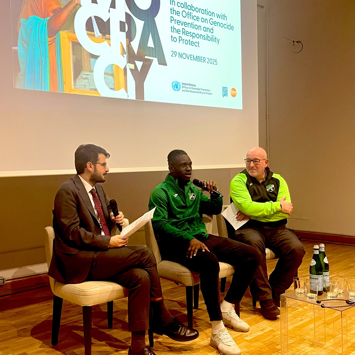 UNOSAPG's tweet image. The high-level panel stressed unique role of sport in fostering peaceful &amp;amp; just societies, whilst countering #hatespeech &amp;amp; incitement to violence, with particular focus on African sports experiences. 

Special guests from inclusive club Bresso4 shared how they use #SportsForGood.
