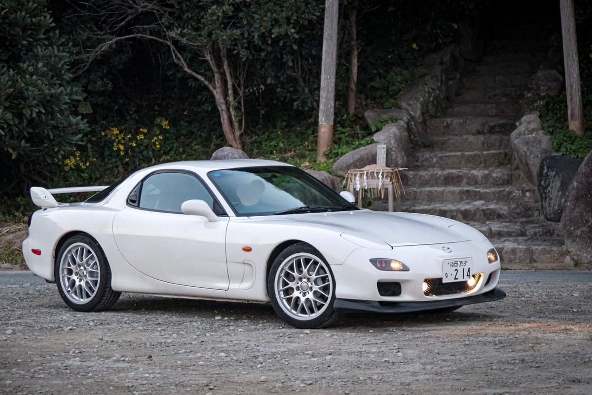 13B_REW_1308's tweet image. 冷静に考えなくてもカッコ良すぎるなこのクルマ
カメラの出番増えそうやわ、そして洗車のモチベ上がるわね