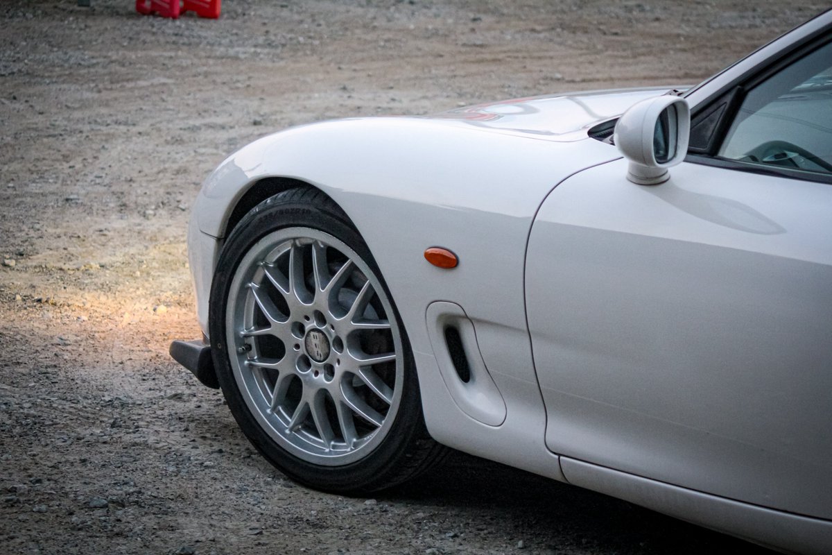 13B_REW_1308's tweet image. 冷静に考えなくてもカッコ良すぎるなこのクルマ
カメラの出番増えそうやわ、そして洗車のモチベ上がるわね