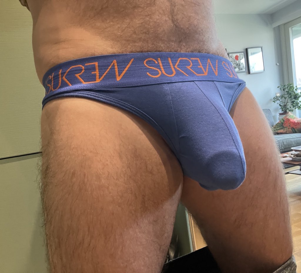 LDNTopSlvMaster's tweet photo. Sundays are for service to your Master. Get to work. https://t.co/AU22JKbgqk
