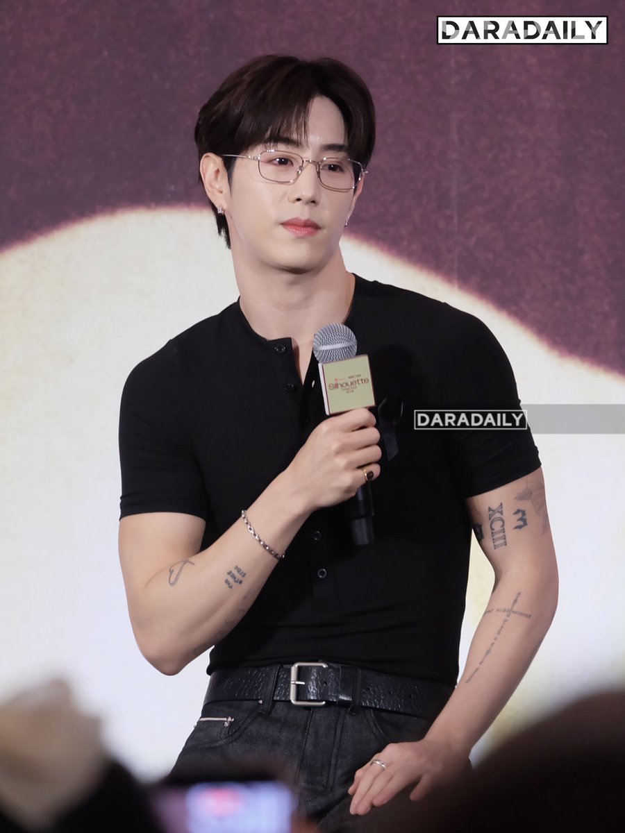 daradaily tweet media