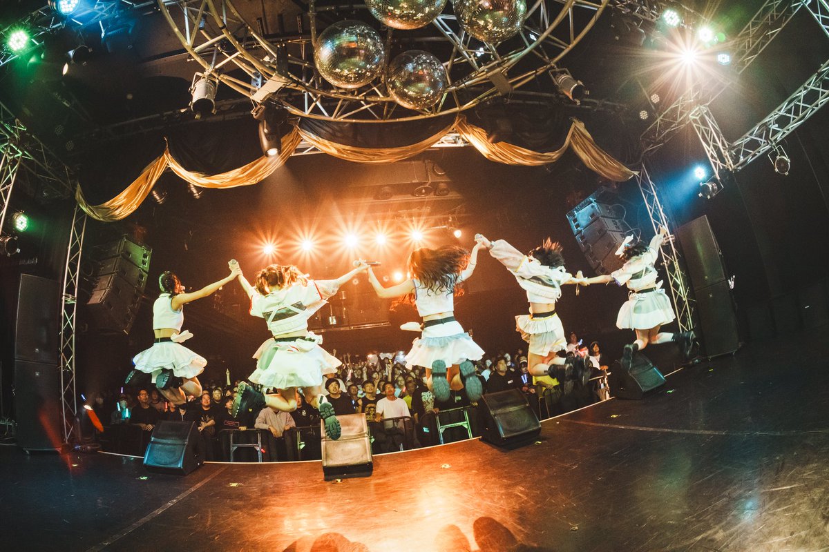 SOUNDGARDEN tweet media