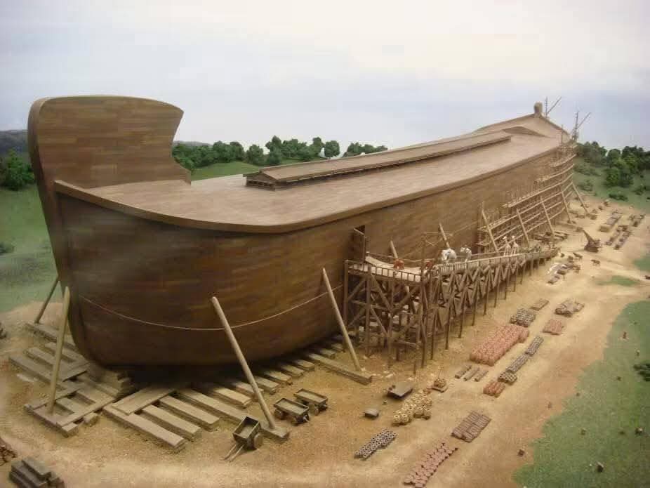 vdmempire's tweet image. Breaking News 🥹🚨🚨

Ghanaian Prophet Ebo Noah has COMPLETED the construction of his Ark that God asked him to build .   He built two acts and one can take at least 5k people.  It took him over 11 months .  

Ebo Noah revealed that the world is ending very soon and God asked him…