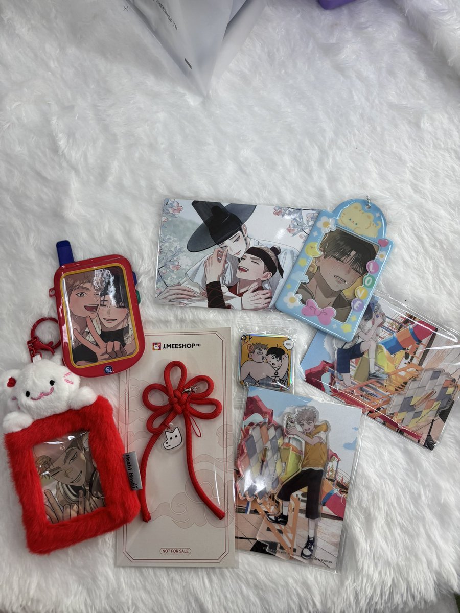 byebenz's tweet image. มาเจอเด็กๆแล้ว น่ารักมากกกก ~ ❤️❤️❤️

 #JMEESHOPTH #RedThreadQuestevent @JMEESHOP_TH