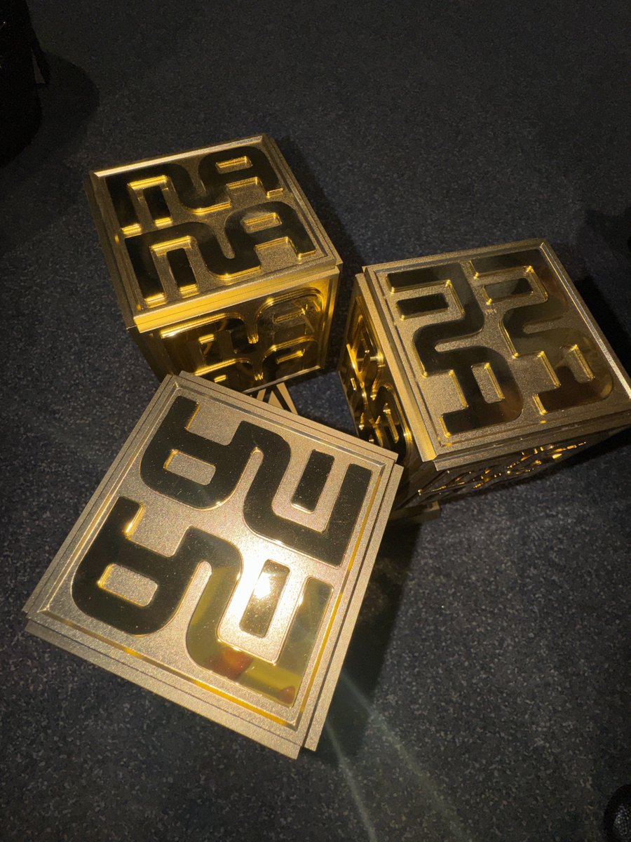 ibutteruuu's tweet image. 251130 #에이나 위버스

우리 하츄들!!!
저희의 첫 MAMA 무대 어땠나요??ㅎㅎ
저희 8명이 데뷔 준비할 때부터 연말 무대 빨리하고 싶다고 노래를 불렀었는데ㅎㅎ
이렇게 나가게 되어 준비할 때부터 너무 설레기도 하면서 떨렸던 거 같아요!
작년까지만 해도 연습실에서 MAMA 무대를 봤었는데 그 무대에…