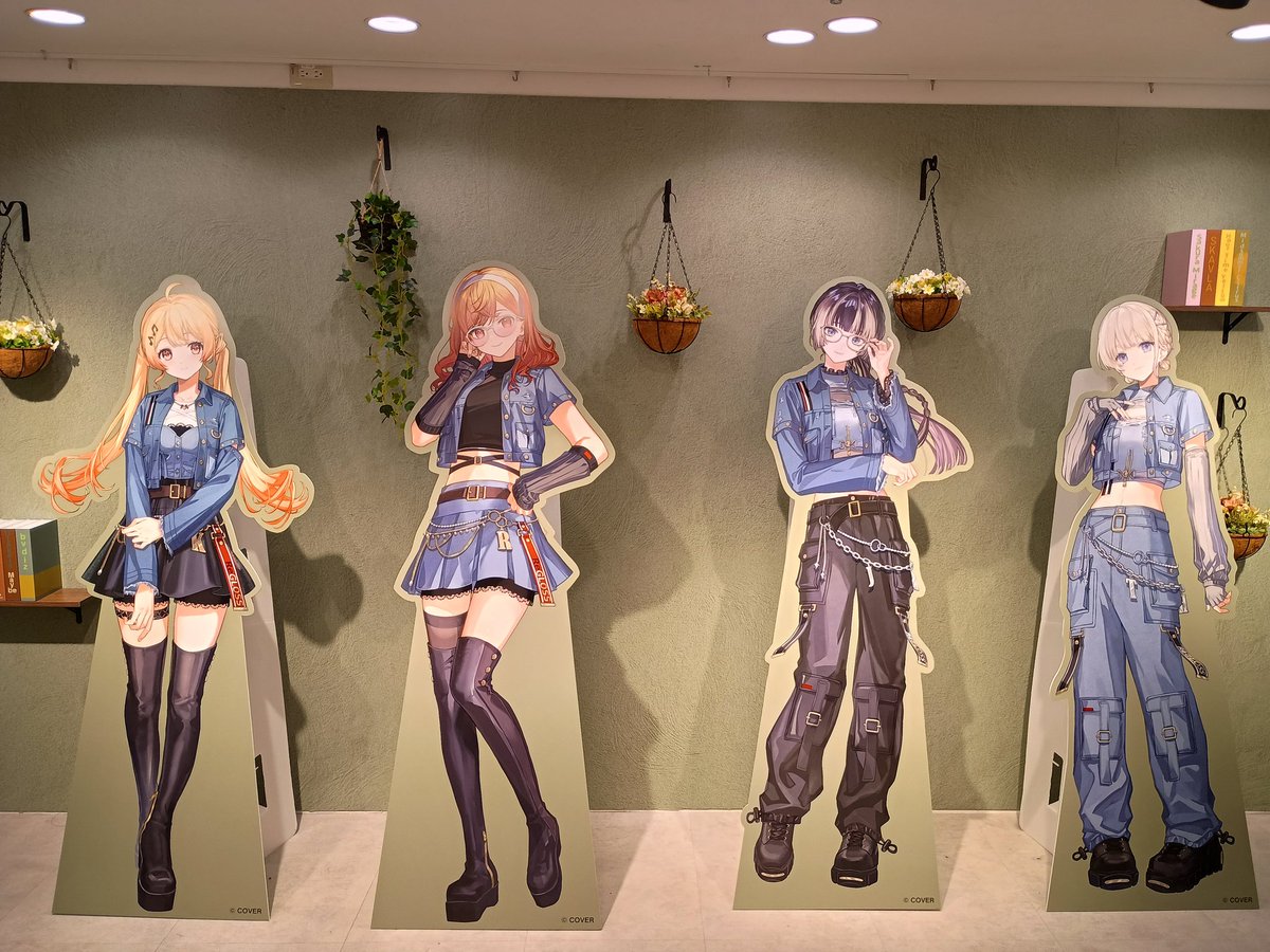 ogiten_tekken's tweet image. 渋谷さんぽコンプリートしたぜー！
ぶらぶらと渋谷を散歩するなんてなかなかやる機会がないのでゆっくり景色を観ながら歩いてみました。
学生の頃に行ってたカラオケがまだあったり大きな建物が丸々建て変わってたりと色々な発見があって面白かったです〜
#ReGLOSS渋谷さんぽ