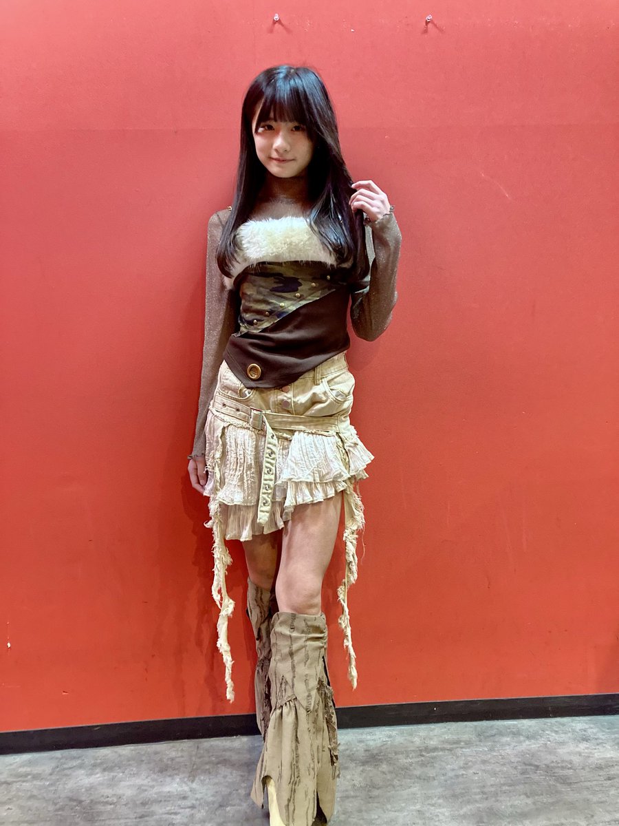 今日は大阪アイドルパレードと
その後の物販と撮影会
ありがとうございました🩷
お土産もありがとうございました💖
３人でFairyDOLL Osaka
披露できて嬉しかったです✨
これからも応援よろしくお願いします🙇‍♀️

＃topmodelschool大阪校
＃大阪アイドルパレード
＃FairyDOLL
#あいなん