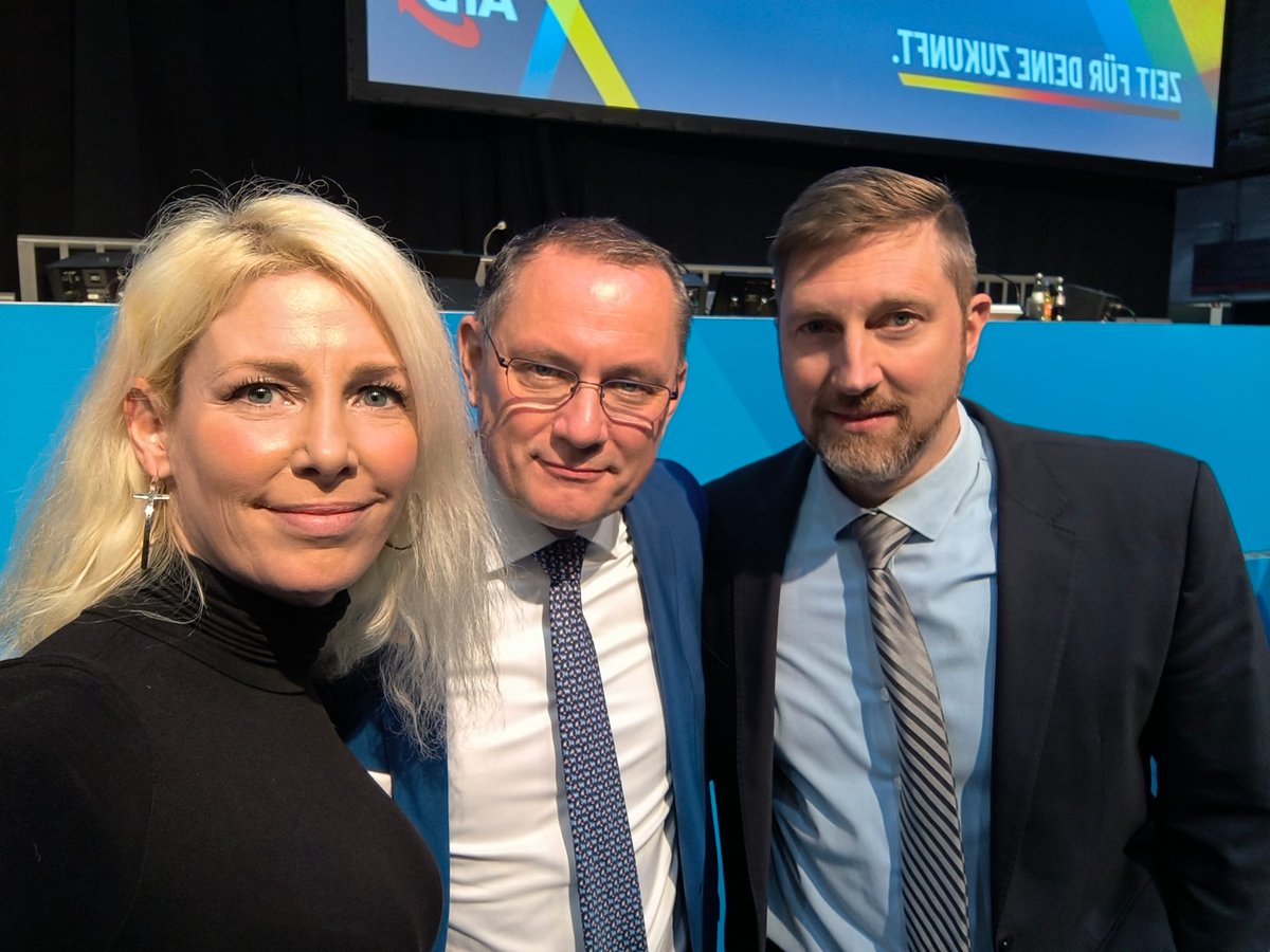 DirkBrandes74's tweet image. Ich bin stolz auf unsere neue Jugendorganisation der AfD: Generation Deutschland 🇩🇪

Gesten haben wir in #Giessen ein Zeichen gesetzt!