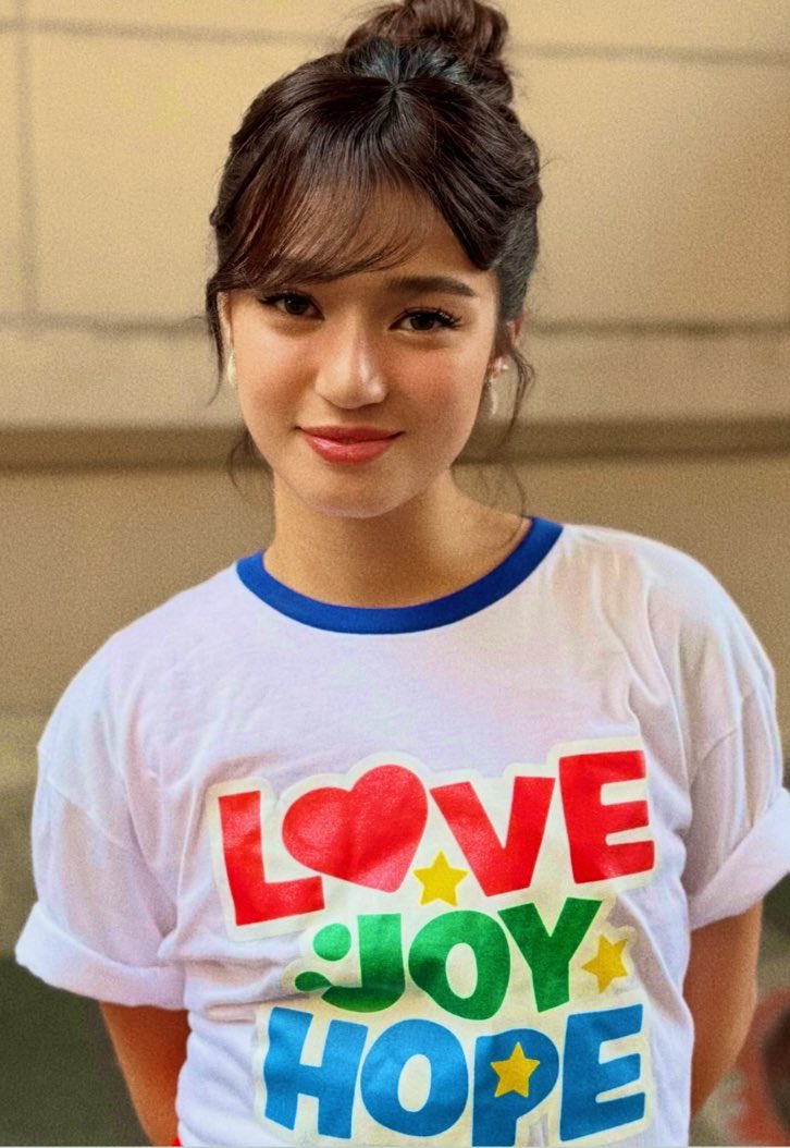 she’s so pretty fluffy lovely and every beautiful thing in the world