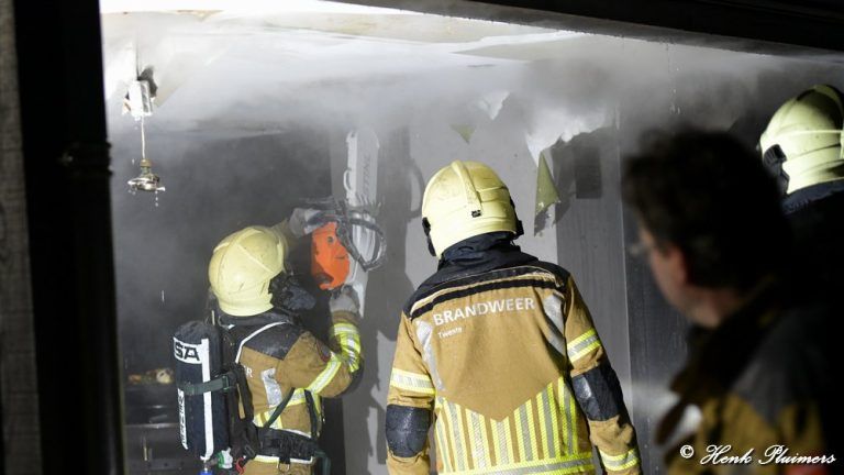 Brandweerkorps Enter voorkomt grotere schade bij brand aan Wierdenseweg