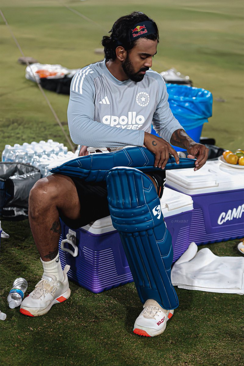 FormtoFormat's tweet image. Washington mere jaan mere Bhai , You are the Real GOAT no one will Ever question you, Please let my Washed KLoda Make Some Runs Today 🙏🥺