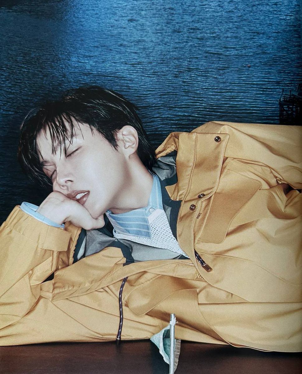 _kim_mi_yong's tweet image. який він сексі-кют 😭😭💗