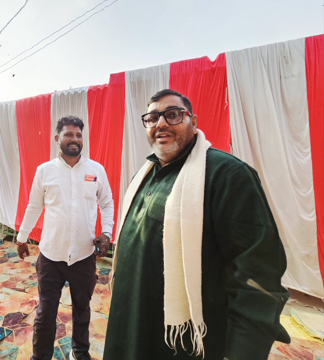 AltafAnsari356's tweet image. विधान सभा मऊ सदर 
सरवां श्री जनार्दन यादव (ARMY) के वहां मांगलिक कार्यक्रम में!
@samajwadiparty @yadavakhilesh