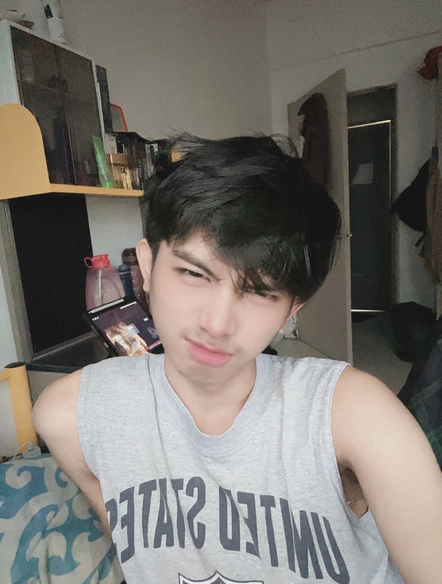 syxmhm's tweet photo. ngespam https://t.co/VMyjAWyK1G