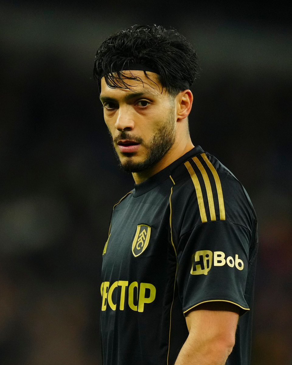 Leading the line expertly. 👏

What a performance from Raúl yesterday.