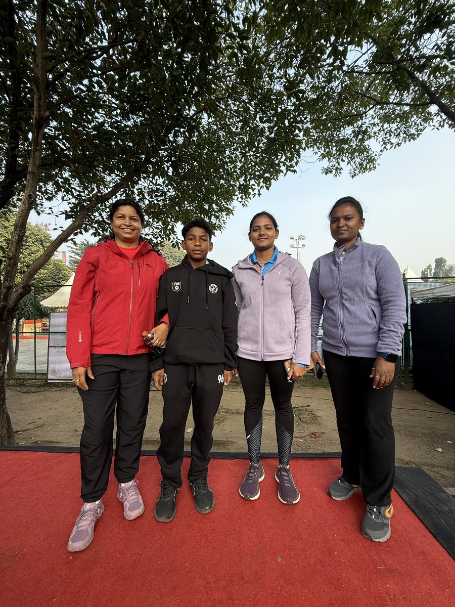 Proud Finisher! 💪🏼🏆 

Our Jamshedpur FC Youth boys celebrate completing their 5 KM run with the CEO &amp; Managing Director Tata Steel T. V. Narendran &amp; VP-Corporate Services  DB Sundara Ramam promoting health &amp; awareness! 🙌 

[Jam Ke Khelo, Jamshedpur, half marathon, Dil Se Daudo]