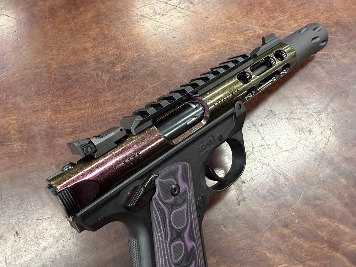 CleaverFirearms's tweet photo. New Ruger Mark IV 22/45 Lite 22lr in Gun Candy Cerakote, Pic Rail with Volquartsen Compensator..... Limited Edition In Store Now !!!
#ruger #markiv #lite #comp #22lr #guncandy #cerakote #g10grips #madeinusa #rangeready #compready #newfor2025 https://t.co/As5nYPfHhR