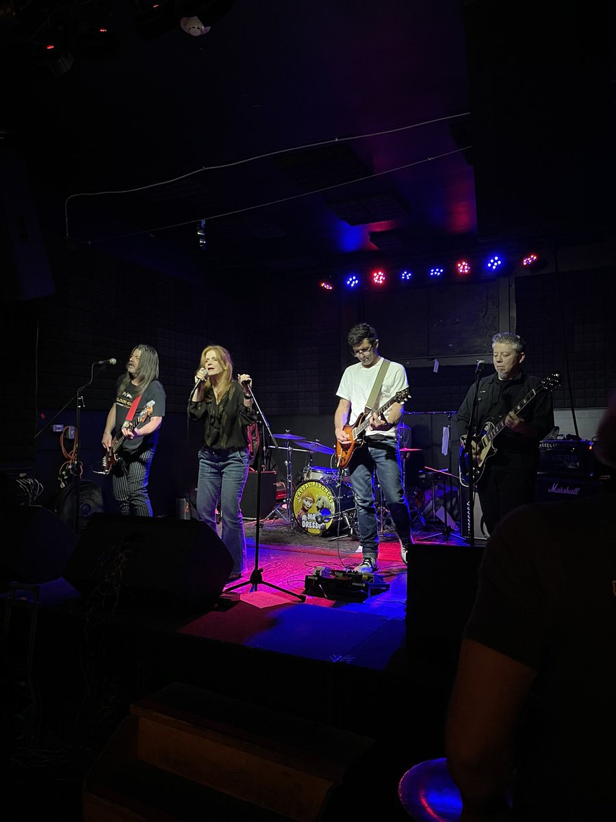 Wonderful night with The Friel Brothers! <a href="/ChrisFrielworld/">Chris Friel</a> 
📸: Kitty Friel