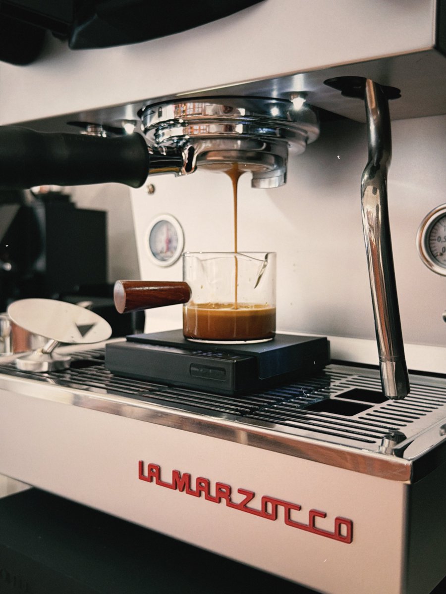 aguyong.eth 🍌 tweet media