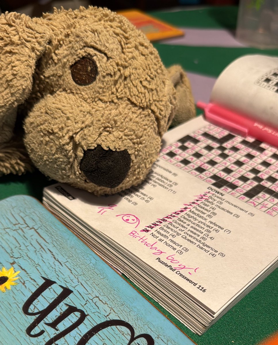 zoë bread tweet media