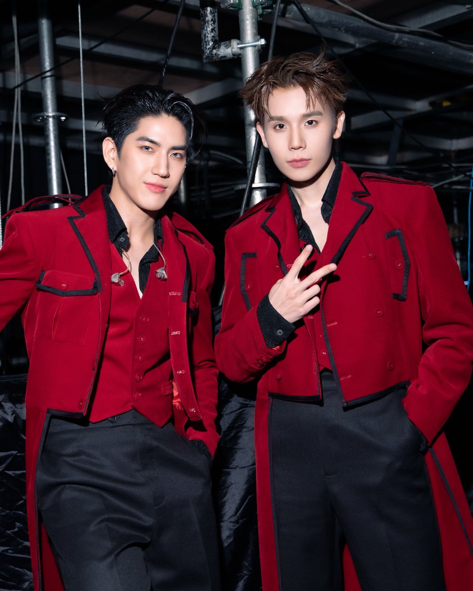 GMMTV's tweet image. LET&apos;S HAVE FUN TOGETHER IN DREAMSCAPE 💭

📌 Buy Live Streaming Tickets :  shorturl.asia/M0U7L

#JimmySeaFanconD2